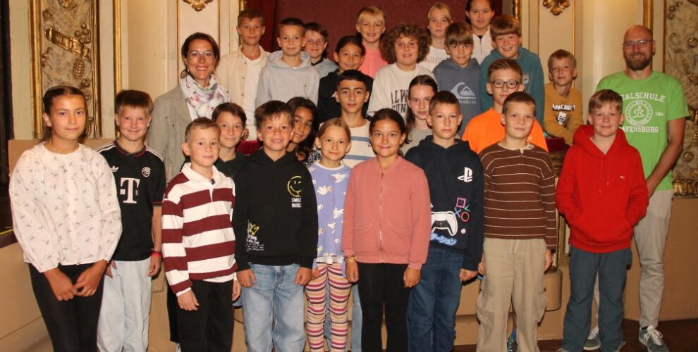Die Klasse 5a mit Frau Becher-Förg und Herrn Lanzinger